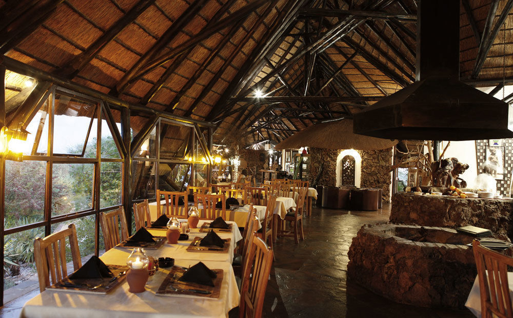 Vingerklip Lodge Khorixas Esterno foto