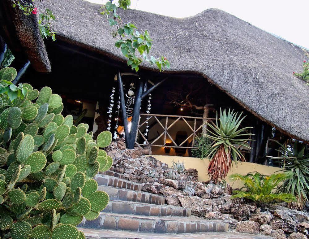 Vingerklip Lodge Khorixas Esterno foto