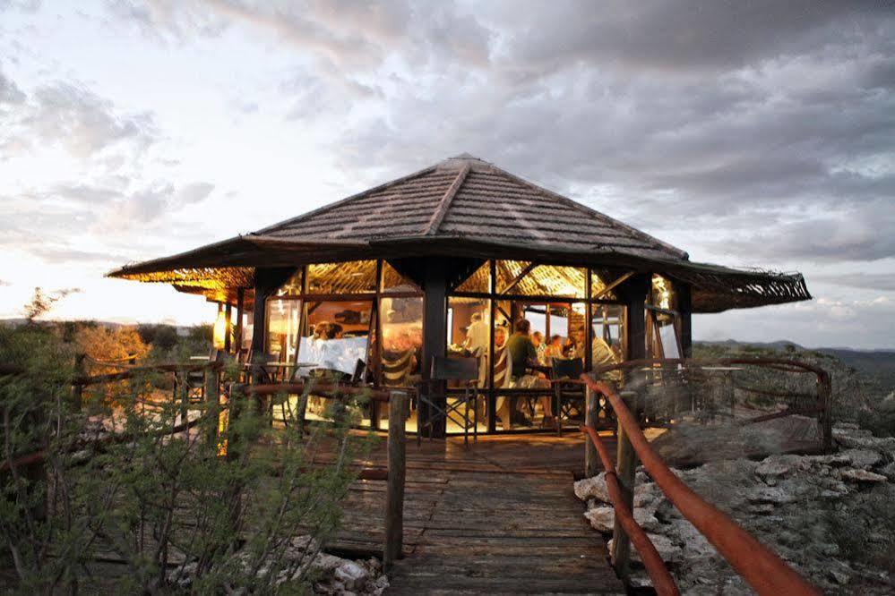 Vingerklip Lodge Khorixas Esterno foto